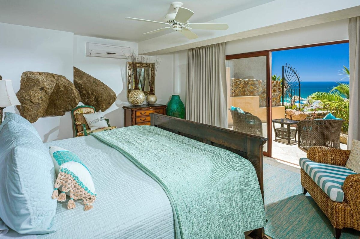 Casa Faro Pedregal, Los Cabos Rental Escapes