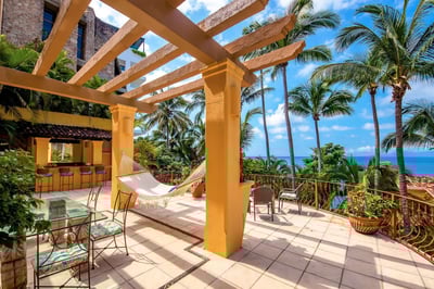 Luxury Villa Photo #13