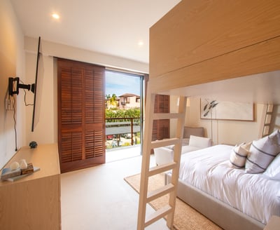 Luxury Villa Photo #21