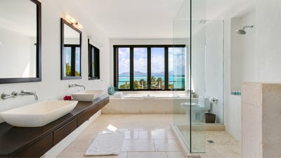 Luxury Villa Photo #28