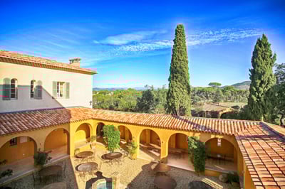 Luxury Villa Photo #5
