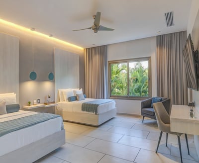 Luxury Villa Photo #42
