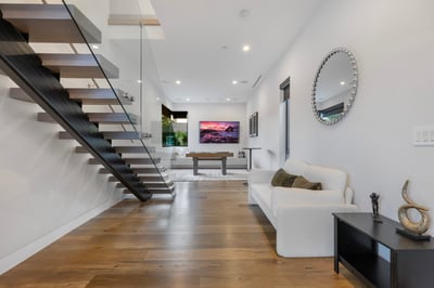 Luxury Villa Photo #25