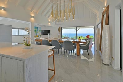 Luxury Villa Photo #20