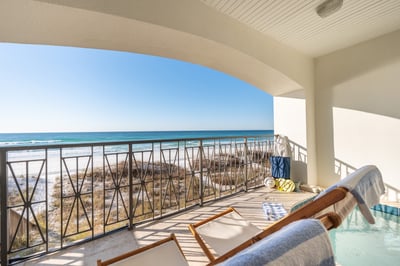 Luxury Villa Photo #33