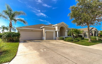 Luxury Villa Photo #2