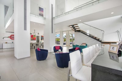 Luxury Villa Photo #28