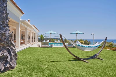 Luxury Villa Photo #10
