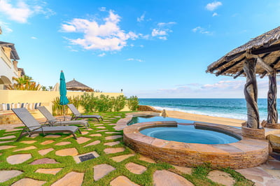 Luxury Villa Photo #4