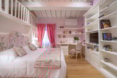 Luxury Villa Photo #16