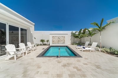 Luxury Villa Photo #2