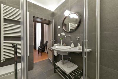 Luxury Villa Photo #9