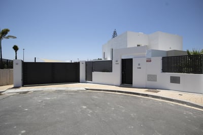 Luxury Villa Photo #10