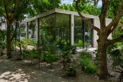 Luxury Villa Photo #15