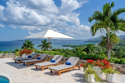 Luxury Villa Photo #7