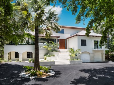 Luxury Villa Photo #10
