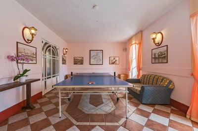 Luxury Villa Photo #14