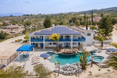 Luxury Villa Photo #2
