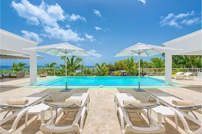 Luxury Villa Photo #7