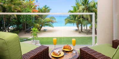 Luxury Villa Photo #3