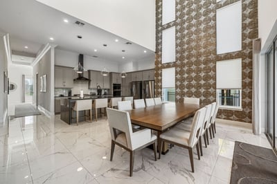 Luxury Villa Photo #19