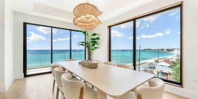 Luxury Villa Photo #3