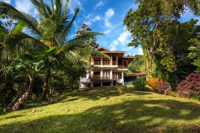 Luxury Villa Photo #57