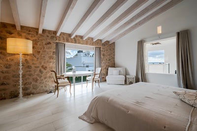 Luxury Villa Photo #27