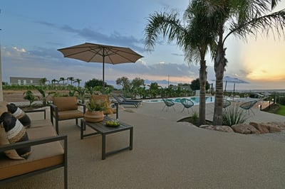 Luxury Villa Photo #5