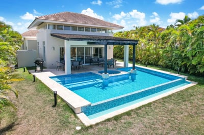 Luxury Villa Photo #5
