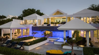 Luxury Villa Photo #46
