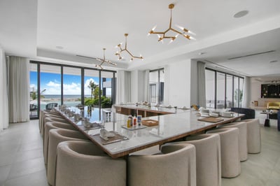 Luxury Villa Photo #20