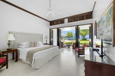 Luxury Villa Photo #21
