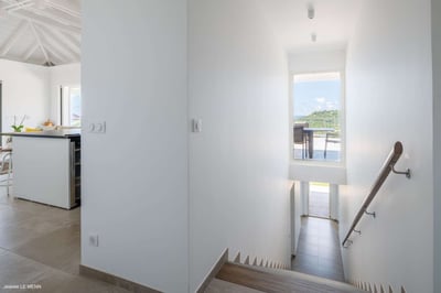 Luxury Villa Photo #19