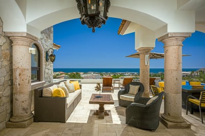 Luxury Villa Photo #16