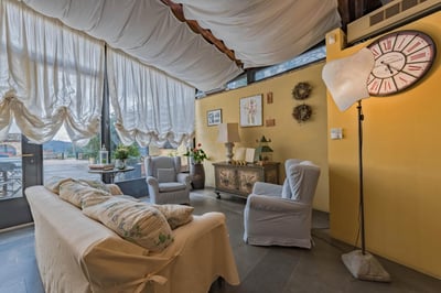 Luxury Villa Photo #20