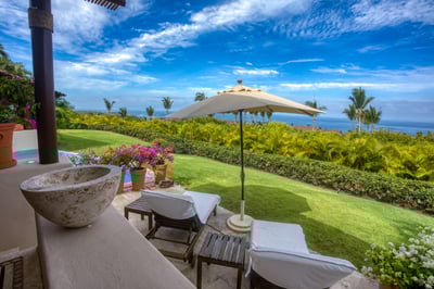 Luxury Villa Photo #48