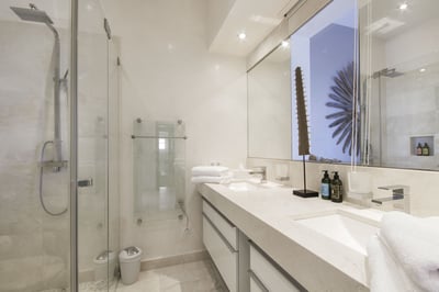 Luxury Villa Photo #31