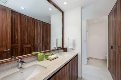 Luxury Villa Photo #21