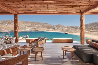 Luxury Villa Photo #6