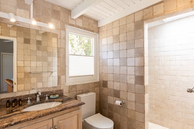 Luxury Villa Photo #36