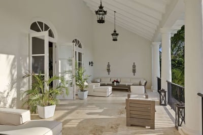 Luxury Villa Photo #23