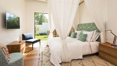 Luxury Villa Photo #29