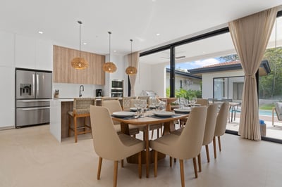 Luxury Villa Photo #5