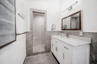 Luxury Villa Photo #24