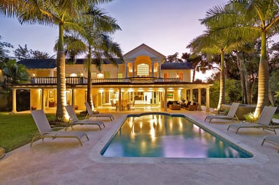 Luxury Villa Photo #6