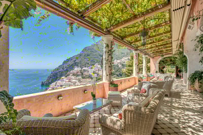Luxury Villa Photo #9