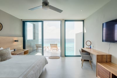 Luxury Villa Photo #28