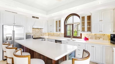 Luxury Villa Photo #26