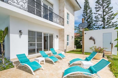 Luxury Villa Photo #13